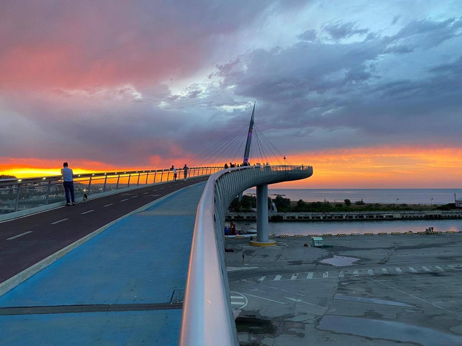 Direttamente Sul Lungomare Appartement Pescara Buitenkant foto